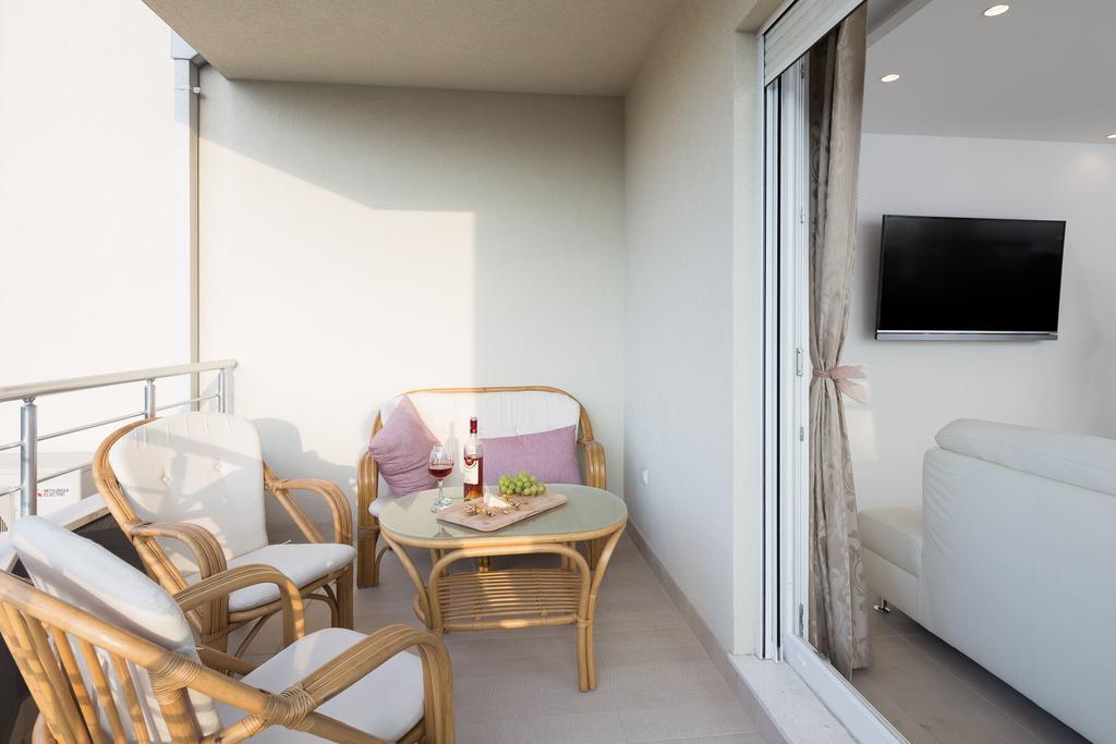 The Adriatic Pearl Split Apartment Podstrana Exterior photo